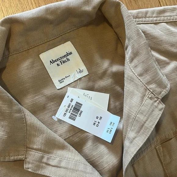 NWT Abercrombie & Fitch Tank Khaki Short Sleeve Jumpsuit Sz L - Picture 2 of 7